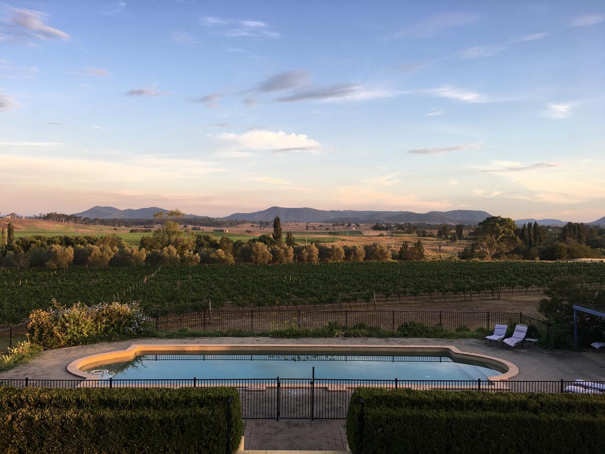 Tranquil Vale Vineyard Luskintyre Exterior foto